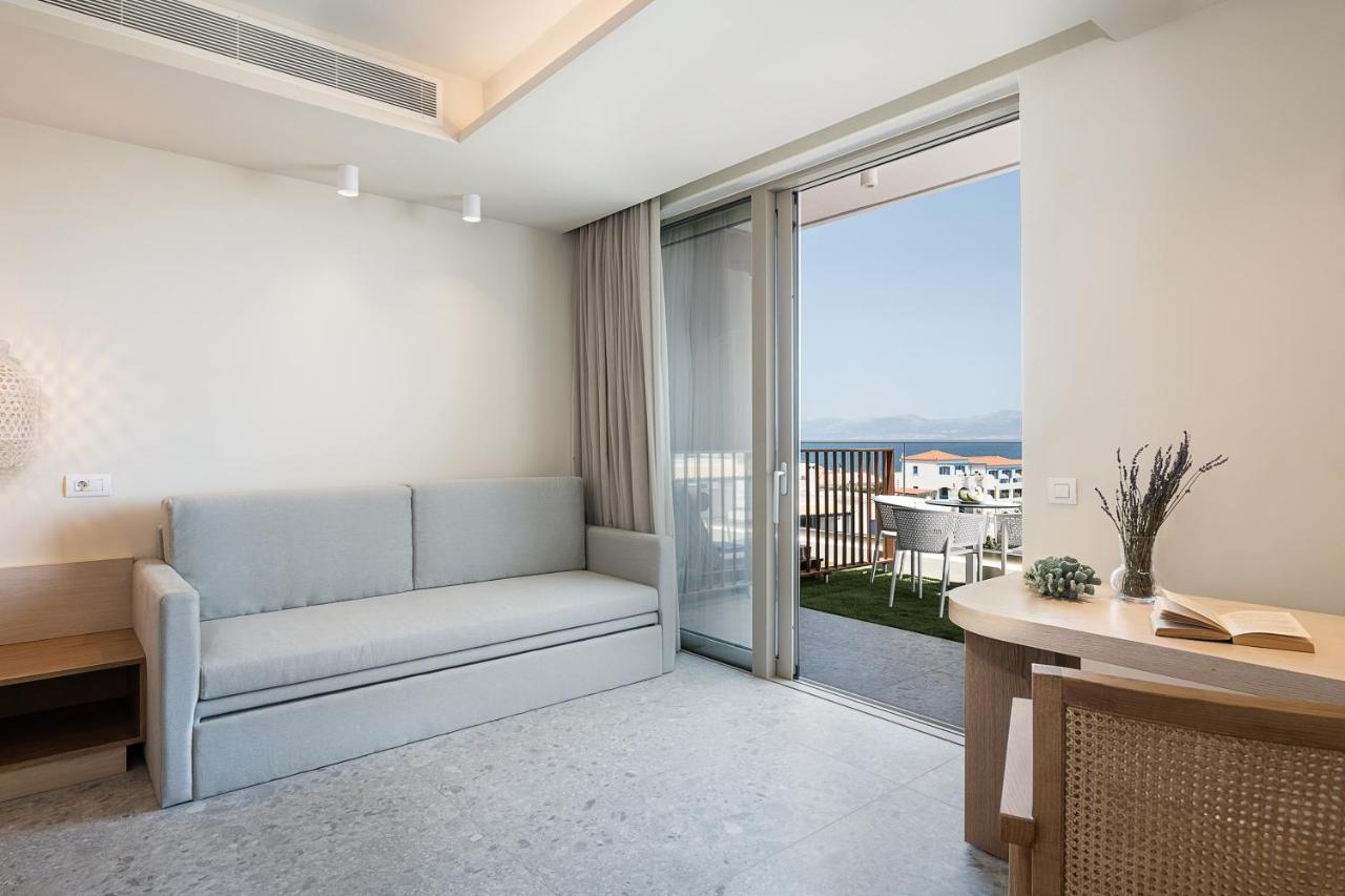 Romantica Hotel Apartments Agia Pelagia  Exterior foto